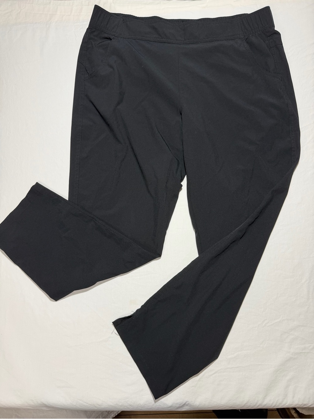 Eddie Bauer Black Ladies Traveler Pants